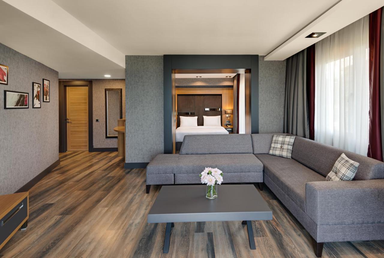 Moevenpick Hotel Трабзон Екстер'єр фото
