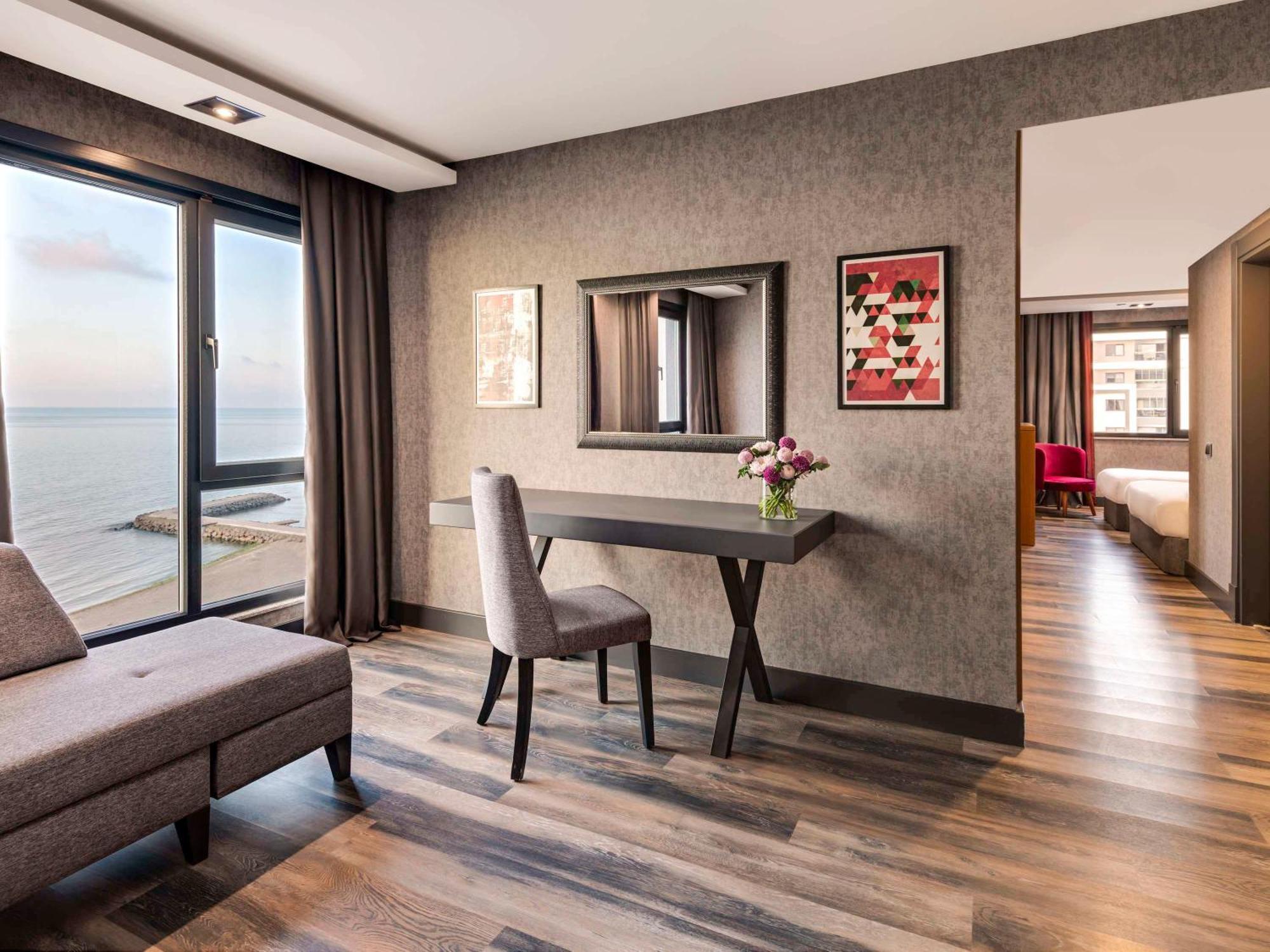 Moevenpick Hotel Трабзон Екстер'єр фото
