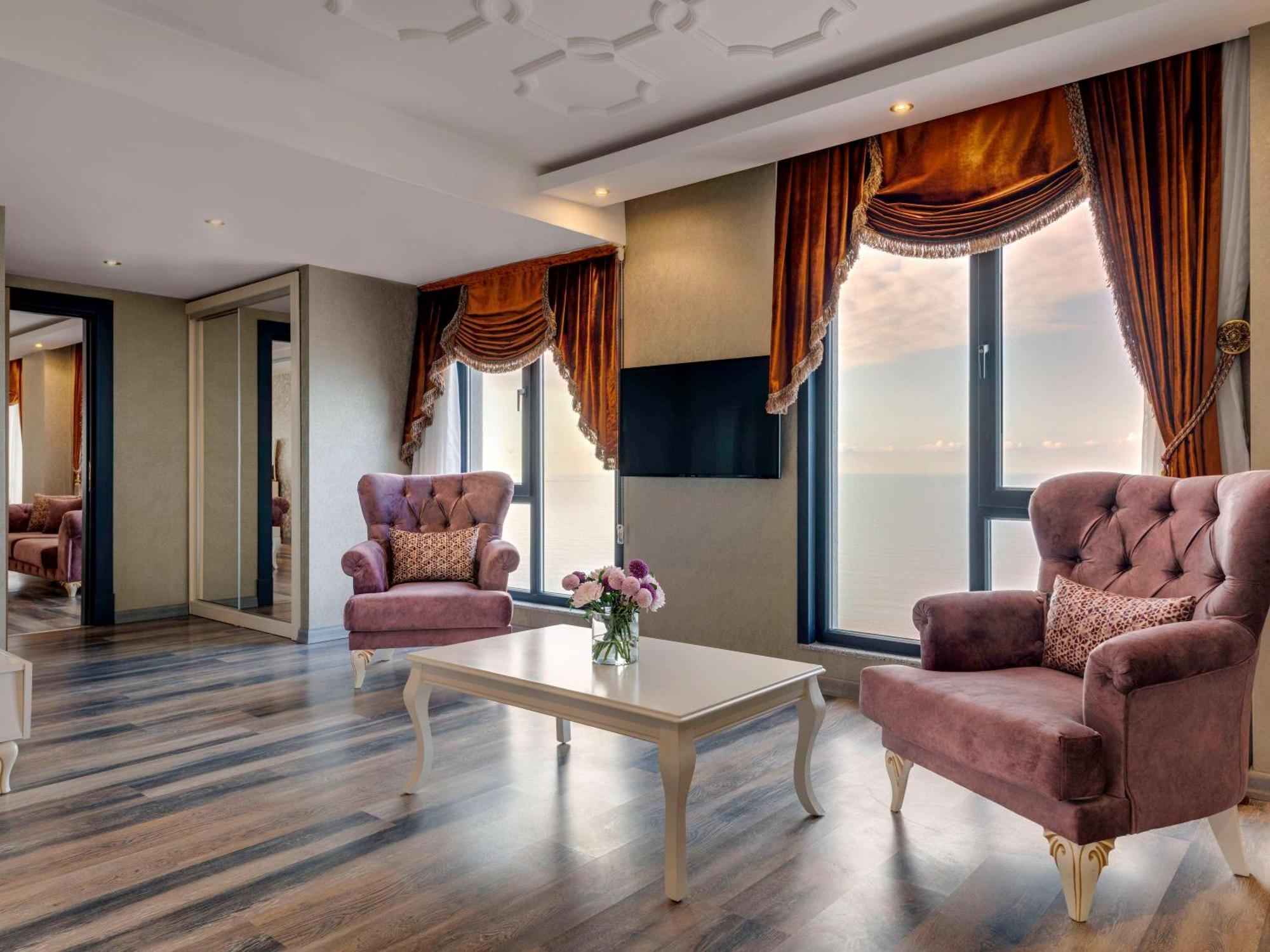 Moevenpick Hotel Трабзон Екстер'єр фото
